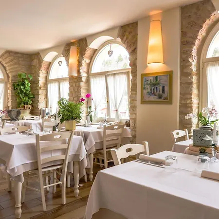 Casa Leon D'oro ホテル