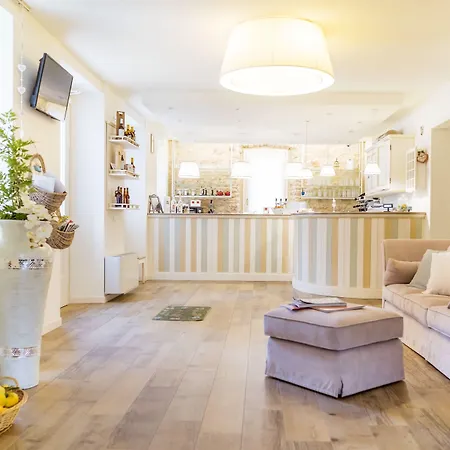 Casa Leon D'oro 3* ボスコ・キエザヌオーヴァ